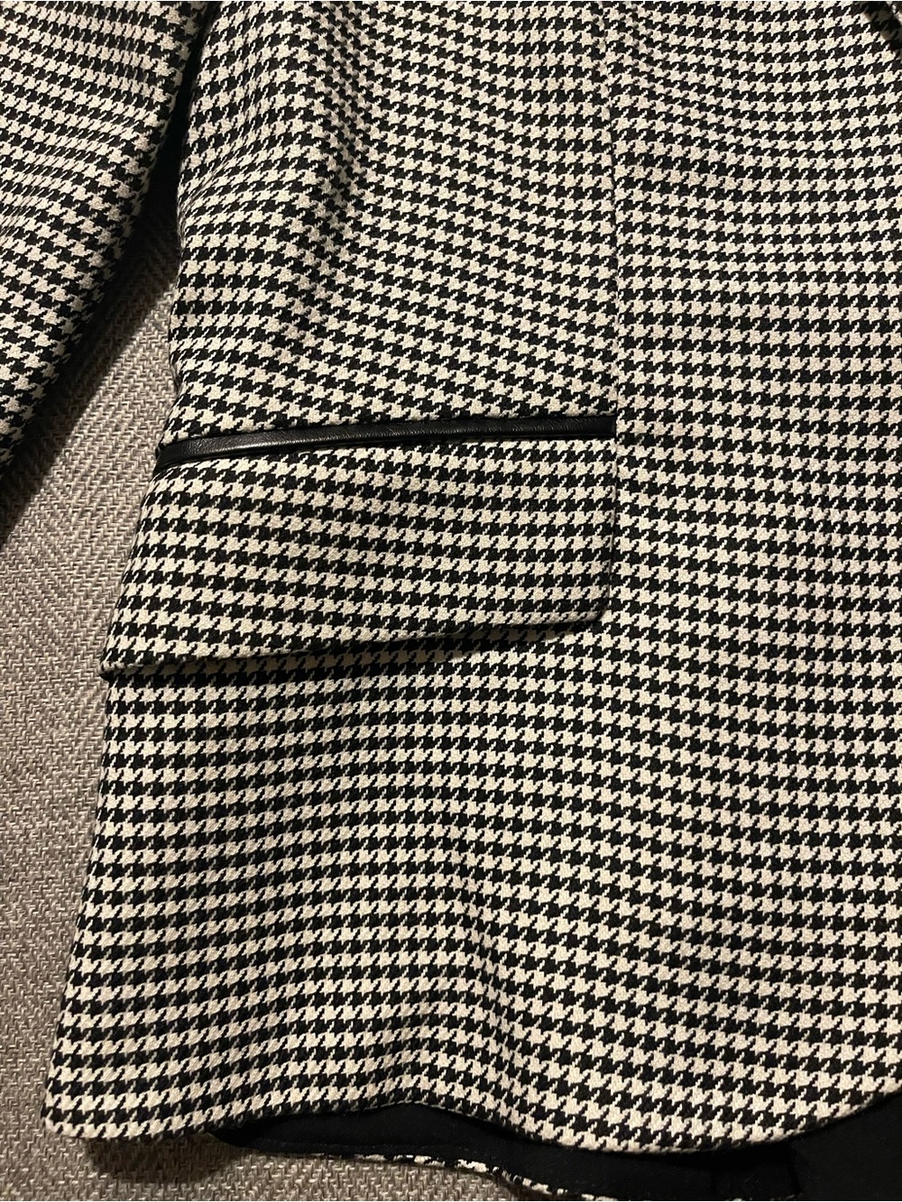 White House Black Market Black & White Houndstooth Blazer Size 12 - Picture 4 of 8